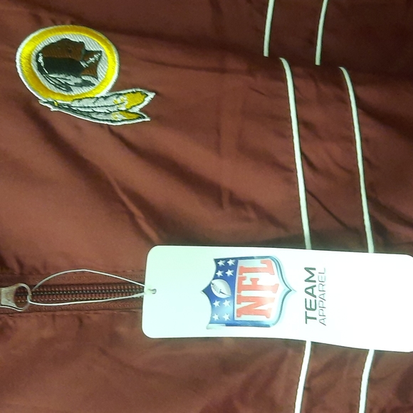 NFL TEAM APPAREL WASHINGTON REDSKINS WINDBREAKER - Picture 2 of 5